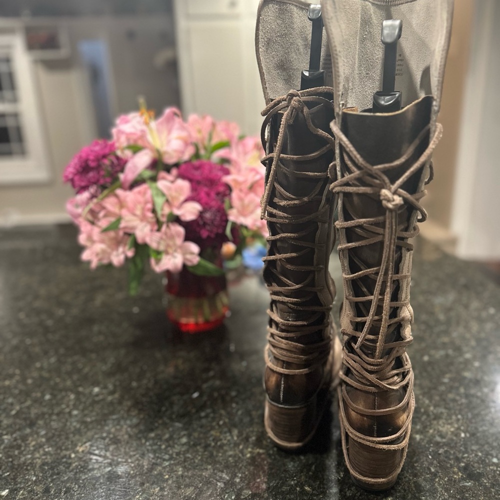 Free bird boots